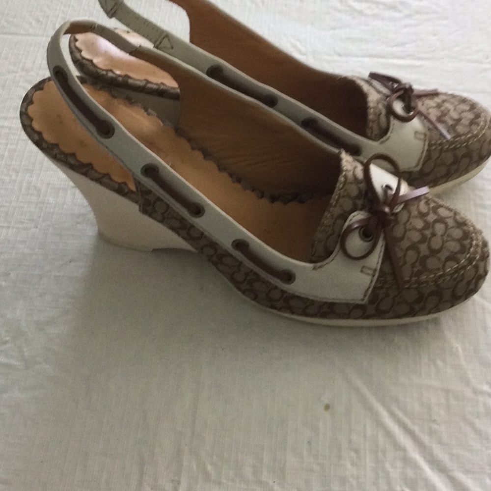 Coach Women's Brown and White Signature Wedge Slingbacks - Picture 9 of 10